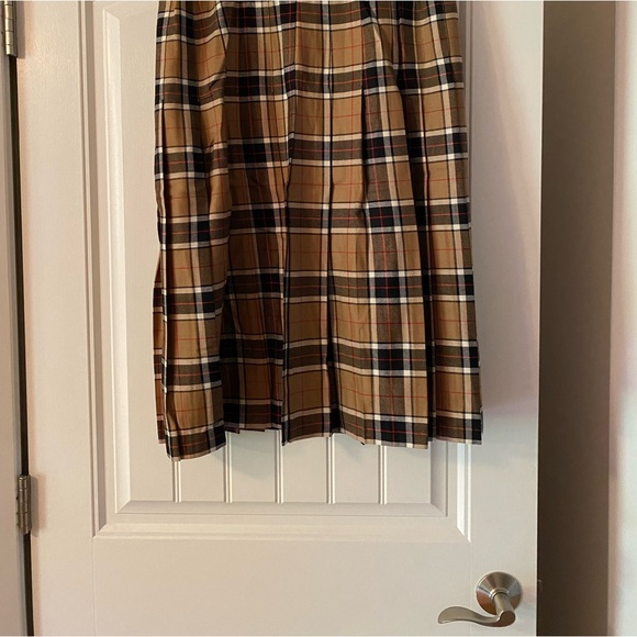 O’Neil of Dublin pleated plaid skirt - Picture 1 of 2